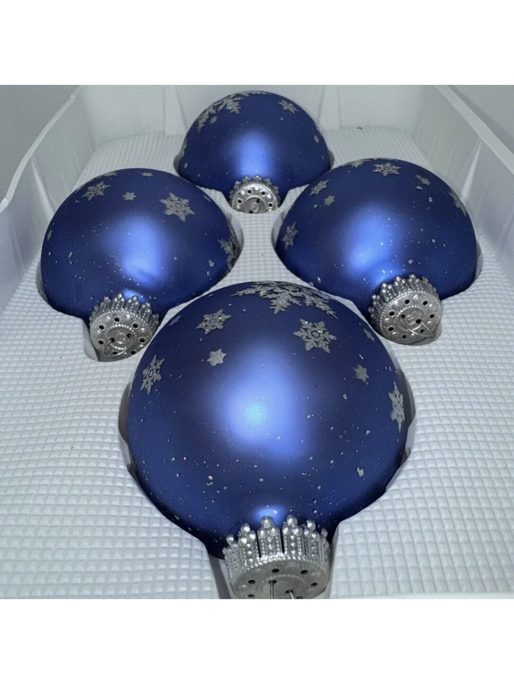 4 Vintage Christmas By Krebs Blue Glass Ball Ornament Silver Snowflake 2.5